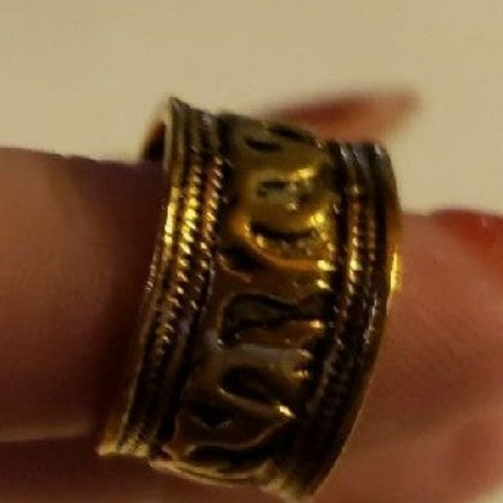 4 Gold-plated Woman's Rings - Picture 3 of 6
